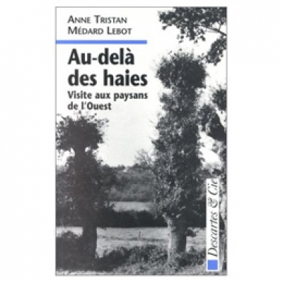 Au-delà des haies